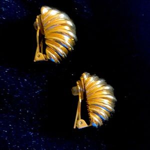 St. John gold tone earrings